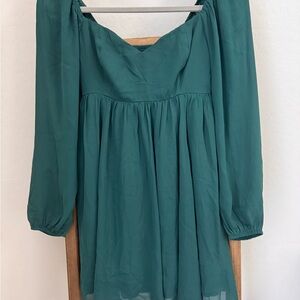 Elegant Green Long Sleeve Dress